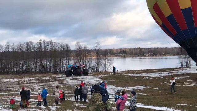 Русский народный ансамбль Москва«Любо-Мило»на Новый Год.Фольклорный ансамбль на новый год.Lubo-Milo смотреть онлайн