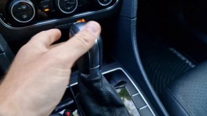 Автоматическое опускание зеркала при движении задним ходом. Скрытые функции Volkswagen!