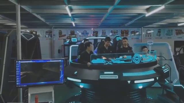 2023 New Arrival Virtual Reality UFO VR 4 and 5 Players 9D VR Cinema Rotation Simulator смотреть онлайн