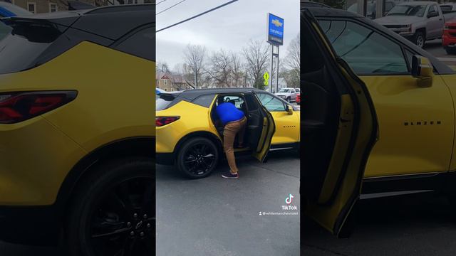 Yellow Submarine Or Nitro Yellow Metallic Chevrolet Blazer?