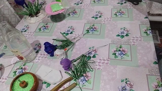 VID 20220220 195234 Крокусы из бисера. 4 часть. смотреть онлайн