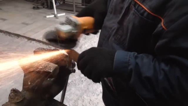 Холодная ковка! Это сделать может каждый! Сделай и себе! Фонарь из профильной трубы! смотреть онлайн