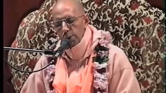 Мукунда Госвами — ШБ 2.7.22 в Санкт-Петербурге — 10 апреля 1995 г. смотреть онлайн