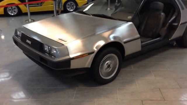 DELOREAN DMC-12! смотреть онлайн