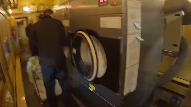 Боевая задача — обеспечить комфорт: как устроен поезд материально-технического обеспечения. смотреть онлайн