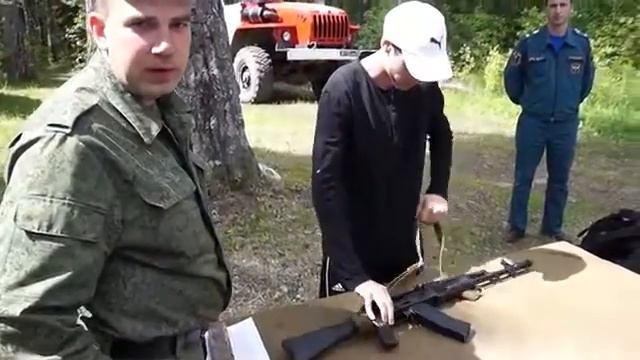 Учит разбирать Автомат смотреть онлайн