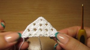 Треугольная шаль крючком. Супер простой узор для новичков