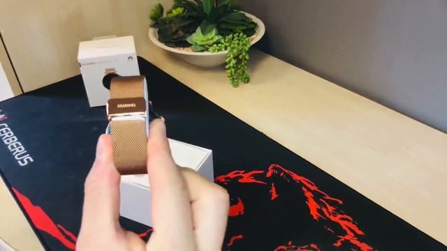 Huawei Watch GT 2 Refined Gold unboxing смотреть онлайн