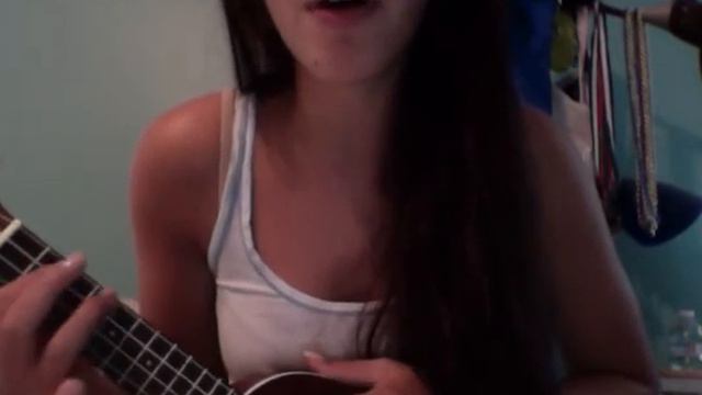 Feel Good Inc. (uke cover) смотреть онлайн
