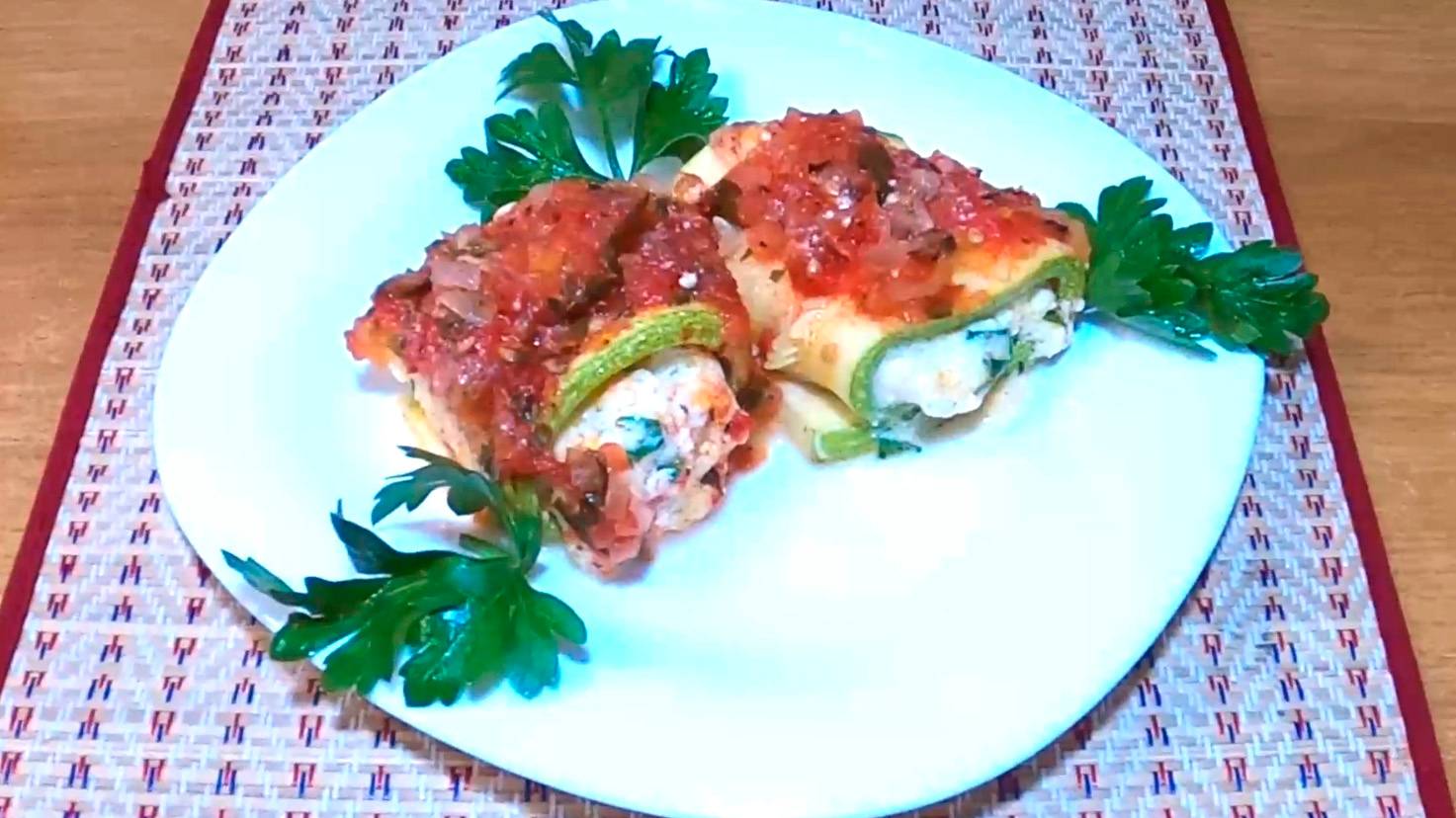 Лазанья из кабачков с сыром и томатной заливкой. Вкуснятина смотреть онлайн