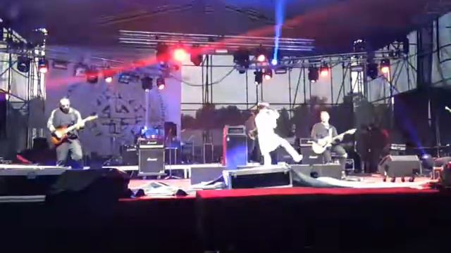 Команда БАГ - Раскачай это небо (Мотомалоярославец, 30.06.2017) смотреть онлайн