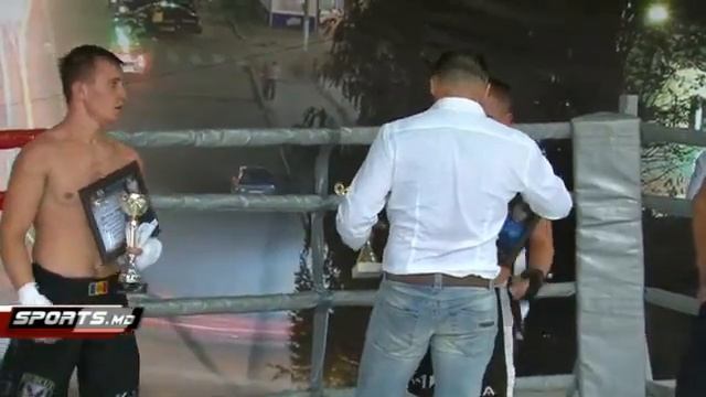 В Хынчештах состоялся турнир боксеров из Молдовы, Украины и Румынии. смотреть онлайн