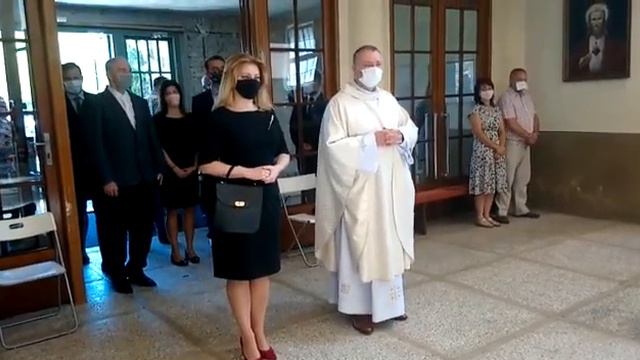 Zuzana Čaputová na sv. omši v Kostole sv. Margity v Lamači смотреть онлайн