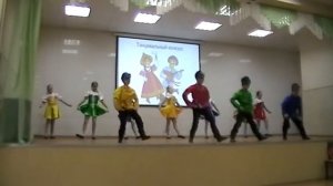 Танец "Я живу в России"