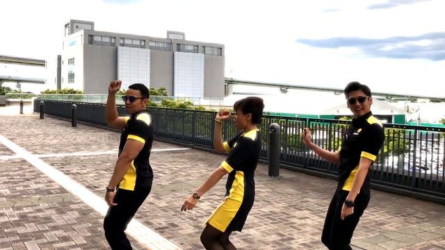 Candy Trio! смотреть онлайн