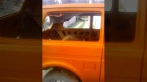 Покраска нивы раптором обычным краскопультом дюза 1,4