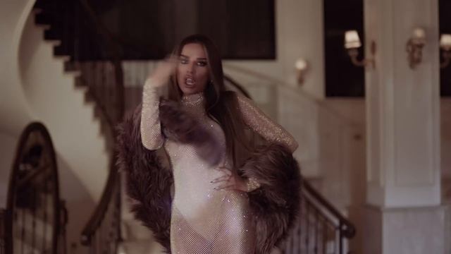 Tayna X Ivorian Doll - WTF