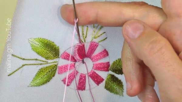 New design for the flower | Very simple stitches | Floral embroidery