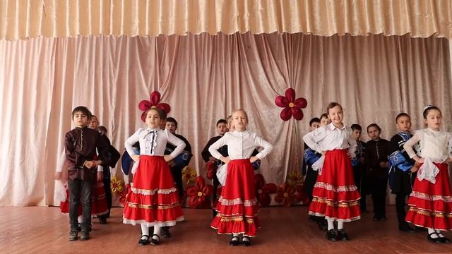 Ансамбль «Казачата». Казачья плясовая «Казачок» смотреть онлайн
