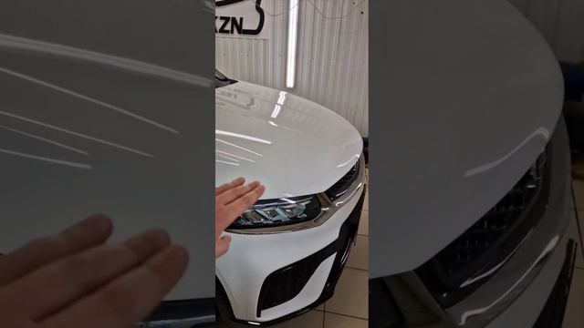 Geely Tugella - забронировали полиуретановой плёнкой всю переднюю часть и зоны риска повреждения смотреть онлайн