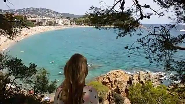 Fenals beach, Costa Brava, Spain смотреть онлайн