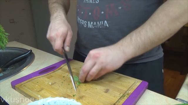 Ветчинные рулетики с сыром и чесноком смотреть онлайн