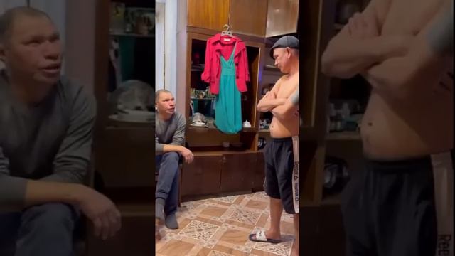 КАК БЕЗУМНЫЙ ПАША ВСТРЕТИЛ ИРИШКУ ЧИКИ ПИКИ смотреть онлайн