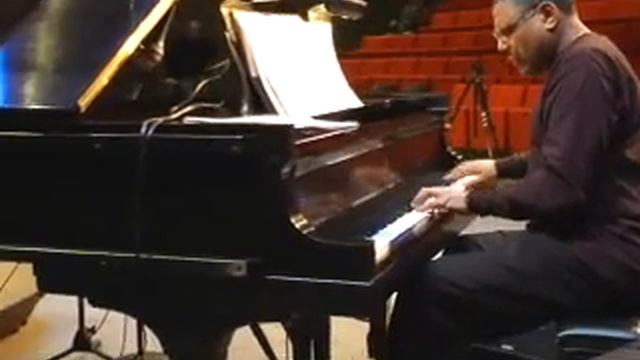 Donal Fox Trio in rehearsal at the ICA смотреть онлайн