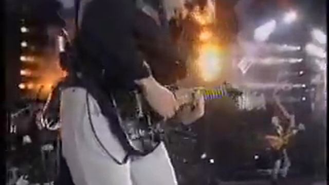 Simple Minds - "Mandela Day" live 1990 смотреть онлайн