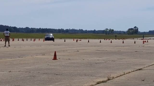 Infiniti G37x doing SCCA AutoX/Solo смотреть онлайн