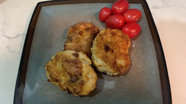 Вкуснейшие нежнейшие рыбные котлеты с манкой! Бабушкин рецепт! Обзор рождественских открыток! #food смотреть онлайн