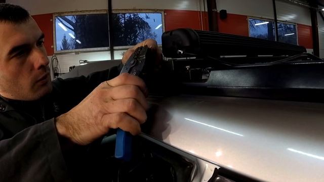 Подключение LED BAR на Nissan X-Trail смотреть онлайн