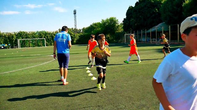 С футболом по жизни. смотреть онлайн