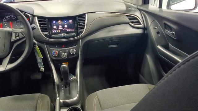 2022 Chevrolet Trax LS Sport Utility Akron  Canton  Wadsworth  Cuyahoga Falls  Green