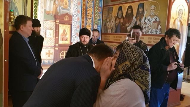 Кирсан Илюмжинов посетил Казанский Кафедральный Собор в Элисте смотреть онлайн