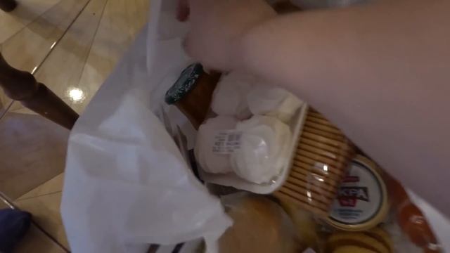 VLOG Мне прислали большую машину, а Алиске маленькую смотреть онлайн