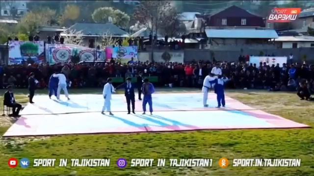 Ёкубджон Бокиев ⚪️(Вандж) vs Азамджон Азамджонов 🔵 (НТМ) смотреть онлайн