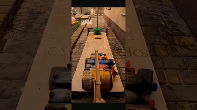 бью бутылки по лестнице, РЕЛАКС для Глаз, и ушей, приятный звук, антистресс смотреть онлайн