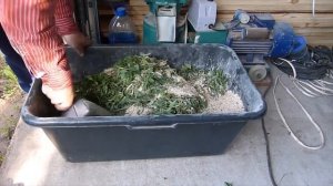 Гранула с зелёной травой для кроликов.