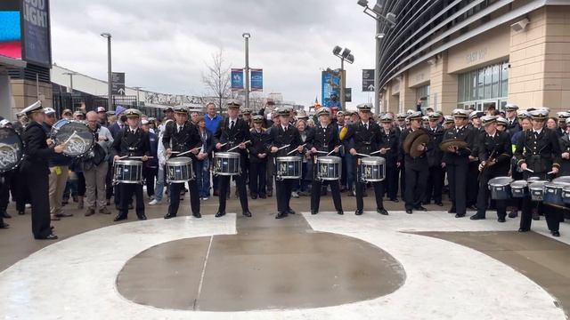 Army-Navy Drumline Battle 2021 (4K 60 fps) смотреть онлайн