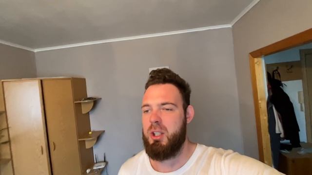 Пустой Холодильник . Нечего Есть . Кирюша Аккуратный смотреть онлайн