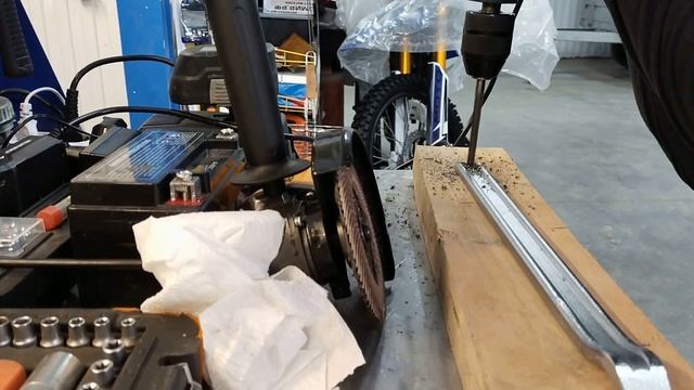 МОНТАЖКИ ДЛЯ ШИНОМОНТАЖА КОЛЕСА МОТОЦИКЛА ))) смотреть онлайн