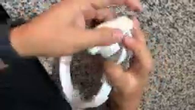 Troca da esponja do fone “JBL” смотреть онлайн