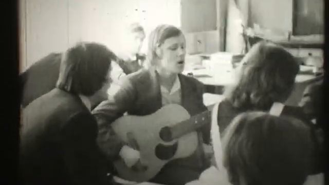 г ЯРОСЛАВЛЬ школа 71 выпуск 1978 последний звонок смотреть онлайн