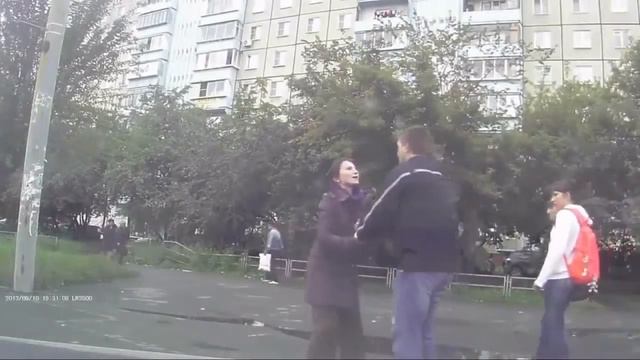 #ВИДЕО4 Девушки стали сами заступаться за парнями смотреть онлайн