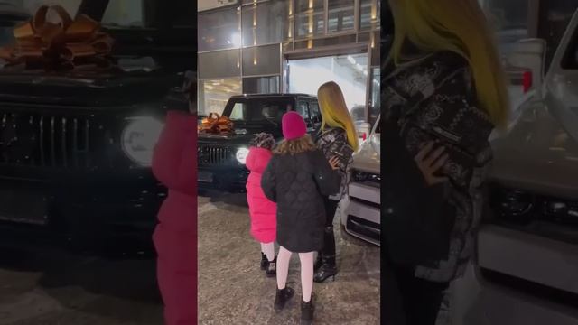 Дочки придумали имя Гелику! смотреть онлайн