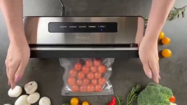 Вакуумный упаковщик для продуктов, встроенный резак, 5 режимов ➡️ https://ozon.ru/product/121901189