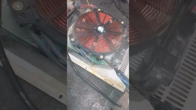 КАК ПОЧИСТИТЬ ИНДУКЦИОННУЮ ПЛИТУ ОТ ПЫЛИ ВСТАЛА ИЗ ЗА ГРЯЗИ ВЕНТИЛЯТОРЫ НЕ ВРАЩАЮТСЯ смотреть онлайн