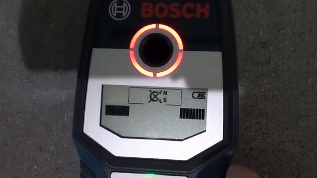 Детектор проводки BOSCH GMS 120 Professional смотреть онлайн