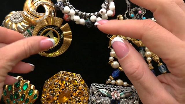 Винтажные бусы 1928 антикварные дресс клипы и другие сокровища смотреть онлайн